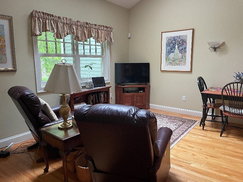 Furnished Finder property 381104_1 photo 9