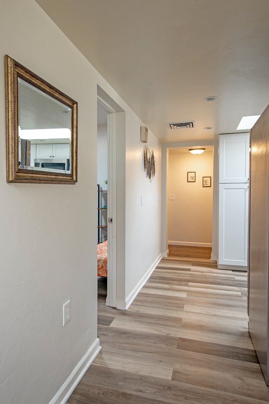 Furnished Finder property 381142_1 photo 3