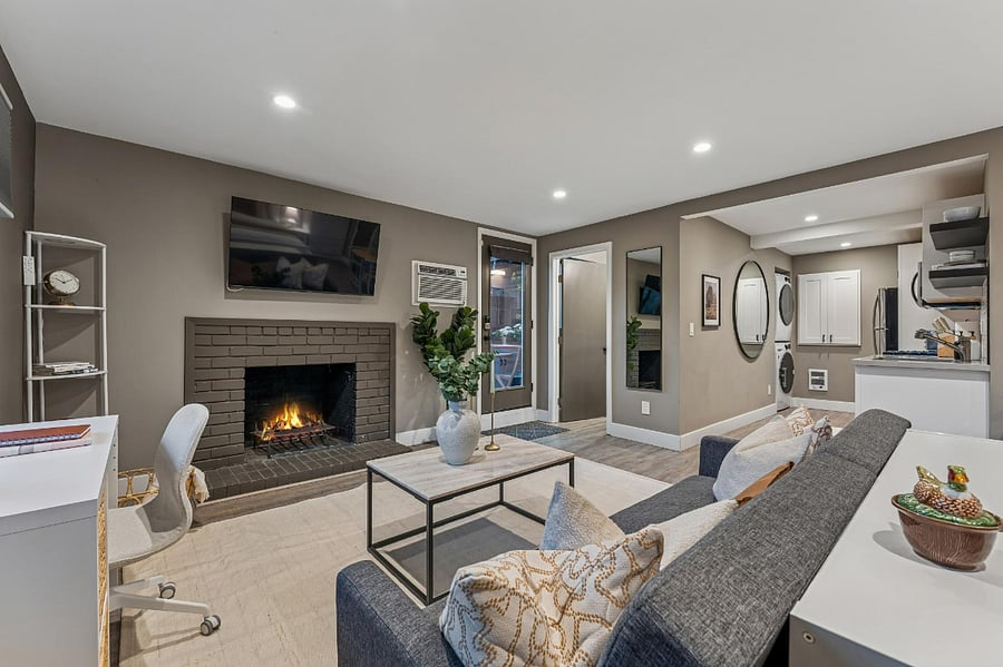 Furnished Finder property 381167_1 photo 24