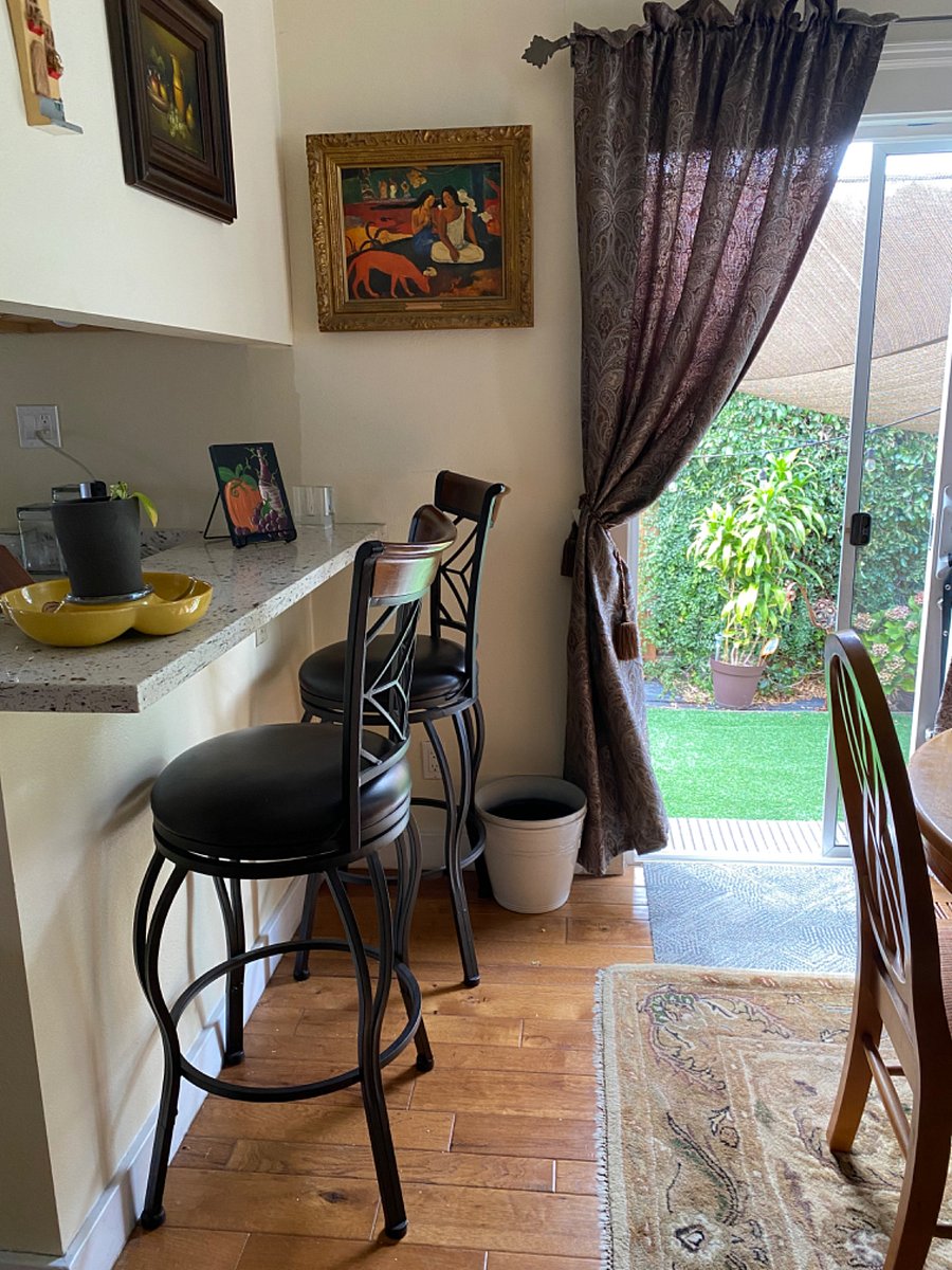 Furnished Finder property 381200_2 photo 9