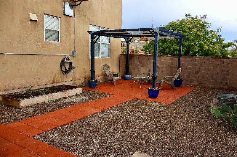 Furnished Finder property 381311_3 photo 12