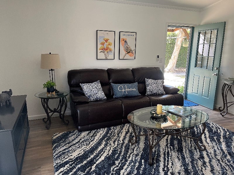 Furnished Finder property 381380_1 photo 3