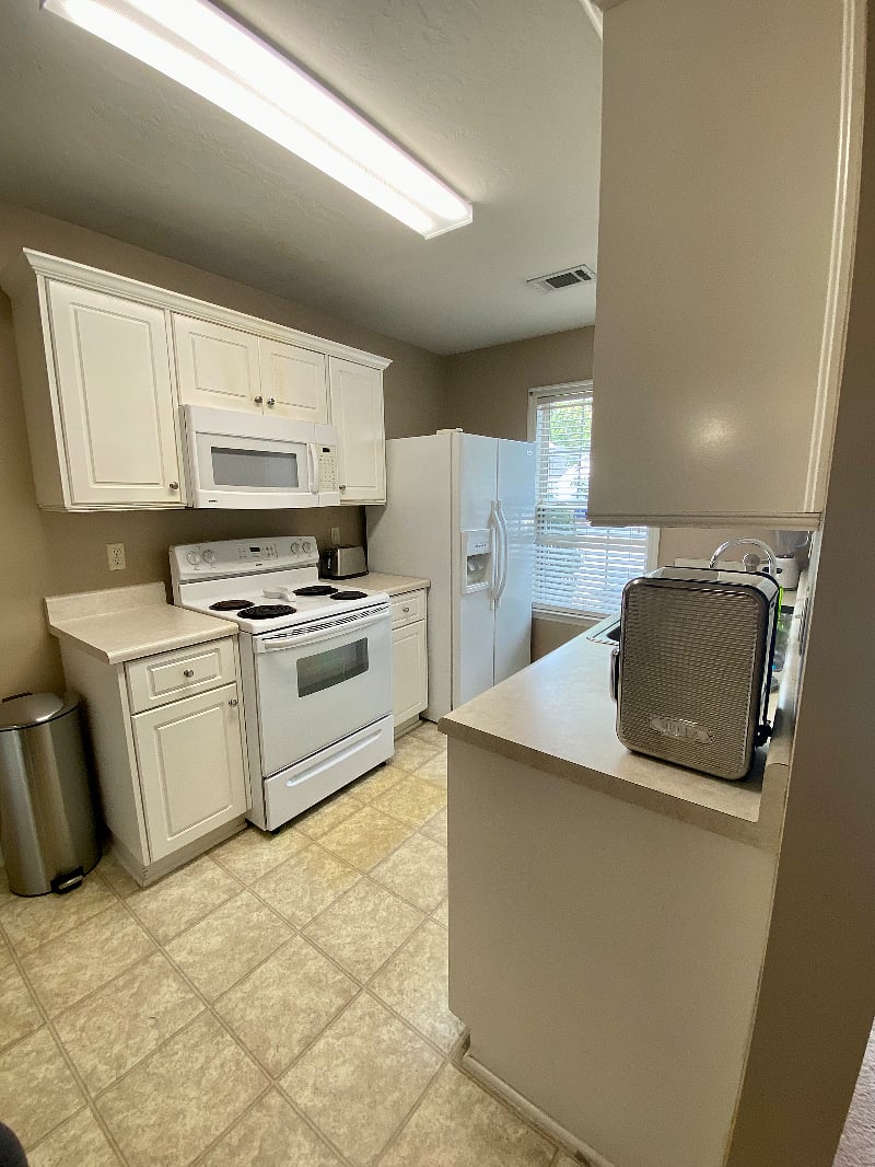 Furnished Finder property 381401_1 photo 7