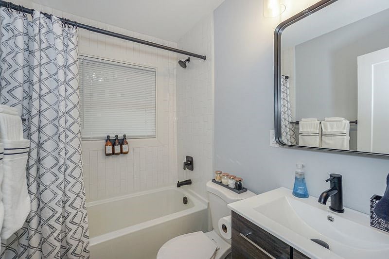 Furnished Finder property 381450_1 photo 8