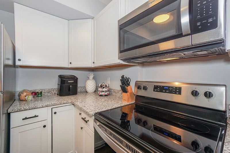 Furnished Finder property 381450_1 photo 15