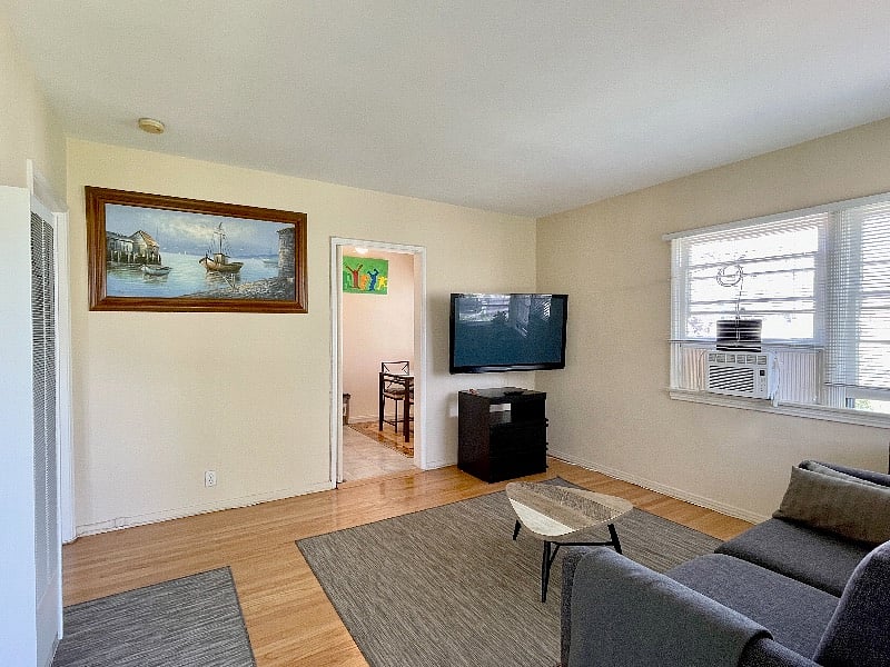 Furnished Finder property 381460_1 photo 5