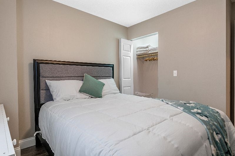 Furnished Finder property 381486_1 photo 34