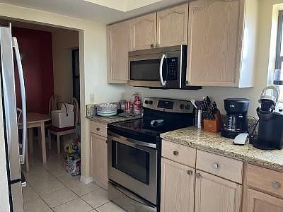 Furnished Finder property 381555_1 photo 5