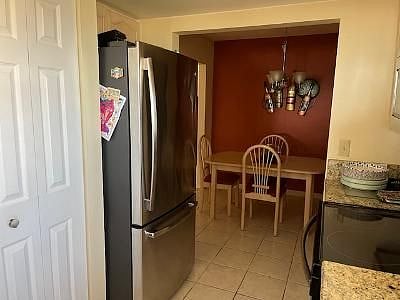 Furnished Finder property 381555_1 photo 7