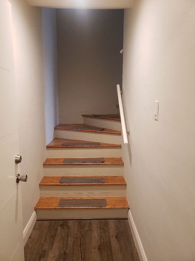 Furnished Finder property 381604_1 photo 6