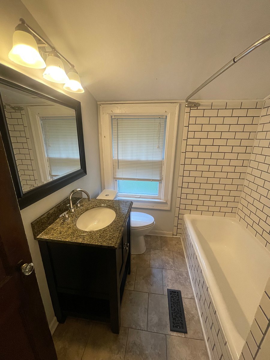 Furnished Finder property 381623_2 photo 7