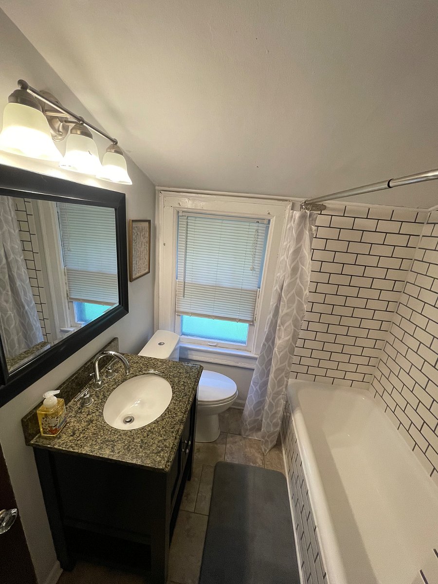 Furnished Finder property 381623_2 photo 10