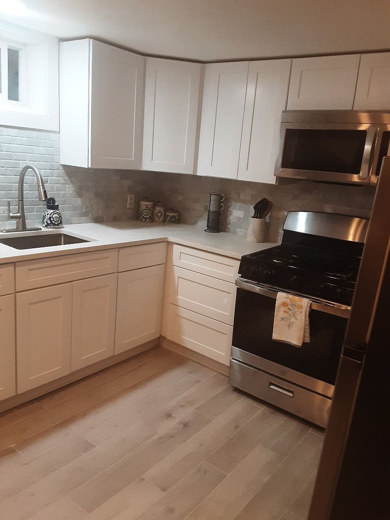 Furnished Finder property 381628_1 photo 15