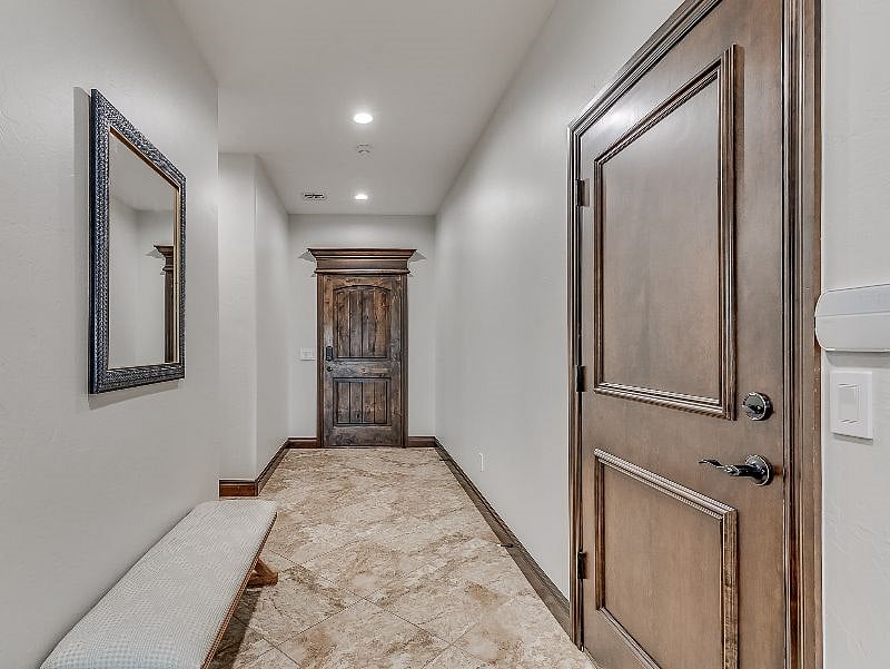 Furnished Finder property 381644_1 photo 8