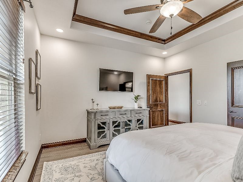 Furnished Finder property 381644_1 photo 54
