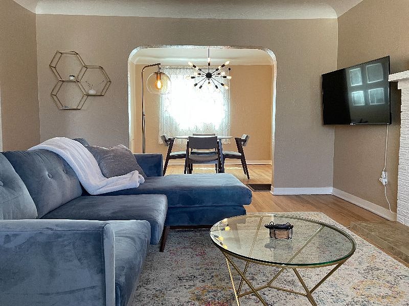 Furnished Finder property 381658_1 photo 4