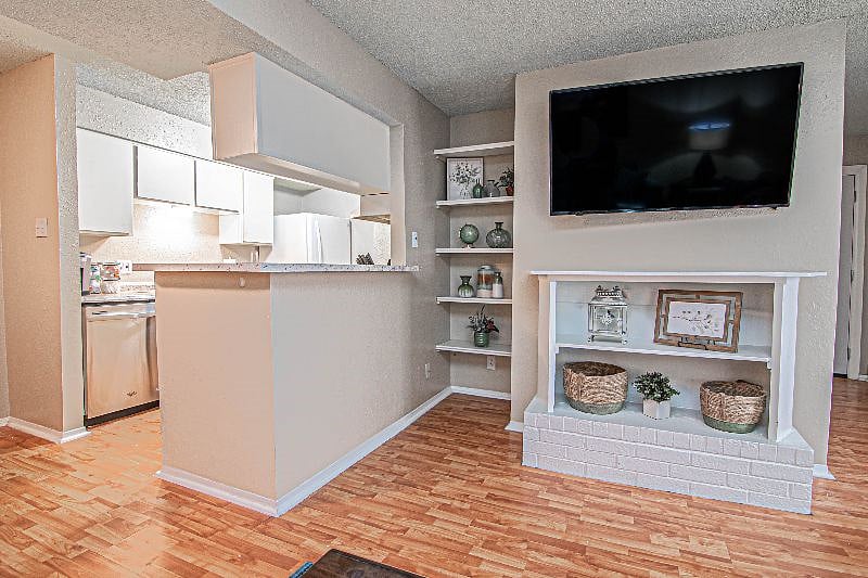 Furnished Finder property 381682_2 photo 4