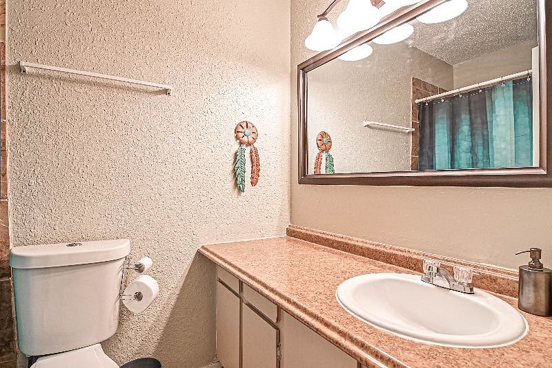 Furnished Finder property 381682_2 photo 9