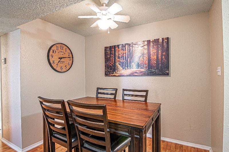 Furnished Finder property 381682_3 photo 8