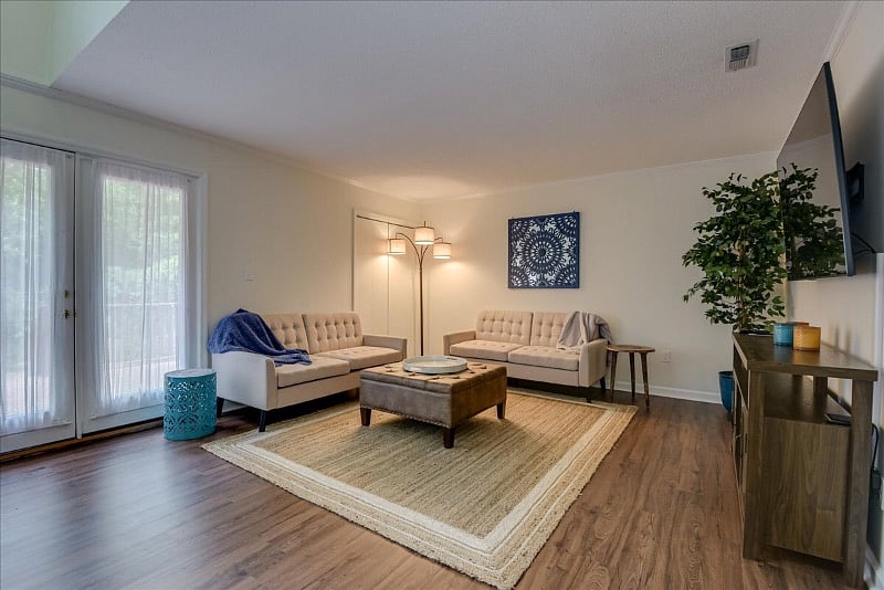 Furnished Finder property 381684_1 photo 3