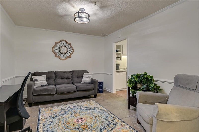 Furnished Finder property 381684_1 photo 9