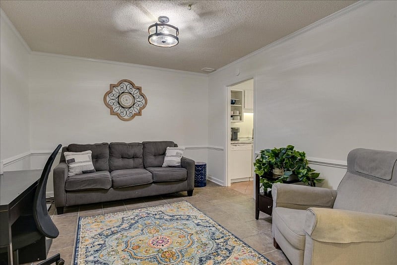 Furnished Finder property 381684_2 photo 11