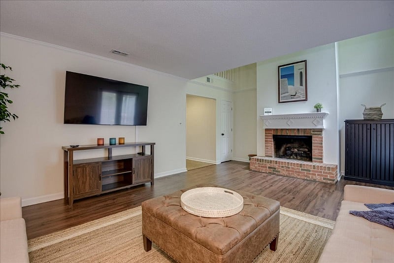 Furnished Finder property 381684_2 photo 6