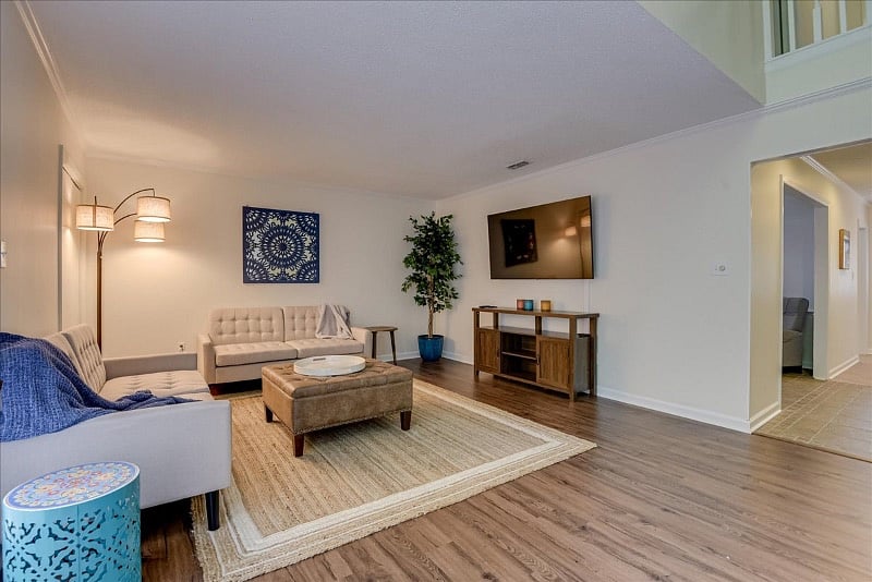 Furnished Finder property 381684_2 photo 4
