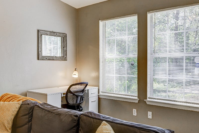 Furnished Finder property 381750_1 photo 10