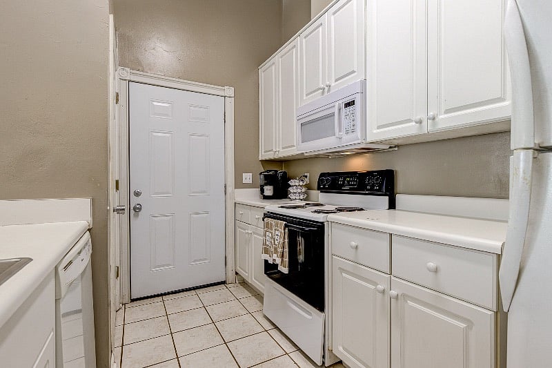 Furnished Finder property 381750_1 photo 13