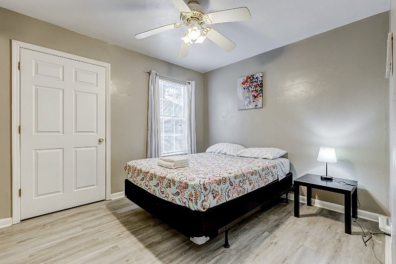 Furnished Finder property 381750_1 photo 6