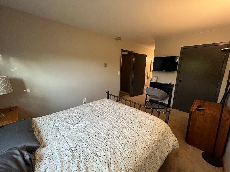 Furnished Finder property 381769_1 photo 5