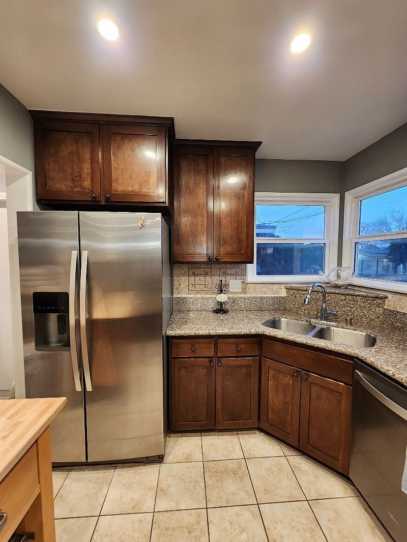 Furnished Finder property 381773_1 photo 8