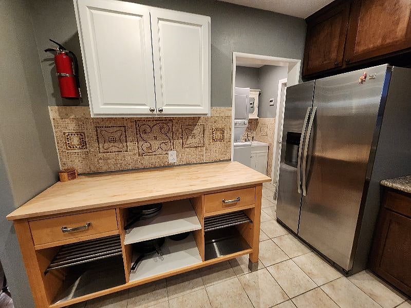 Furnished Finder property 381773_1 photo 11