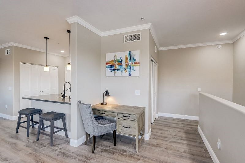 Furnished Finder property 381792_1 photo 6
