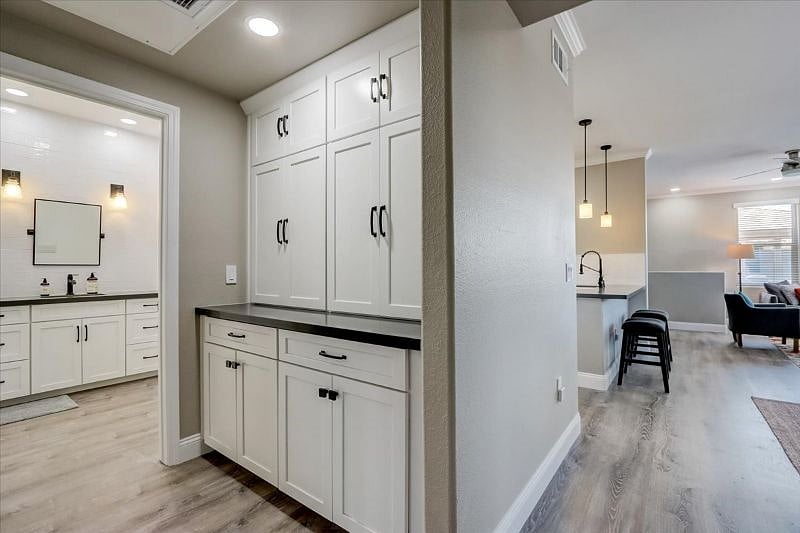 Furnished Finder property 381792_1 photo 18
