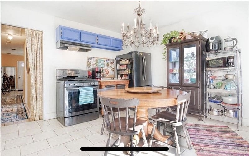 Furnished Finder property 381801_1 photo 11