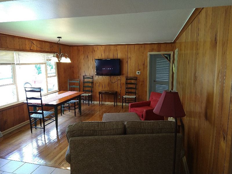 Furnished Finder property 381802_1 photo 7