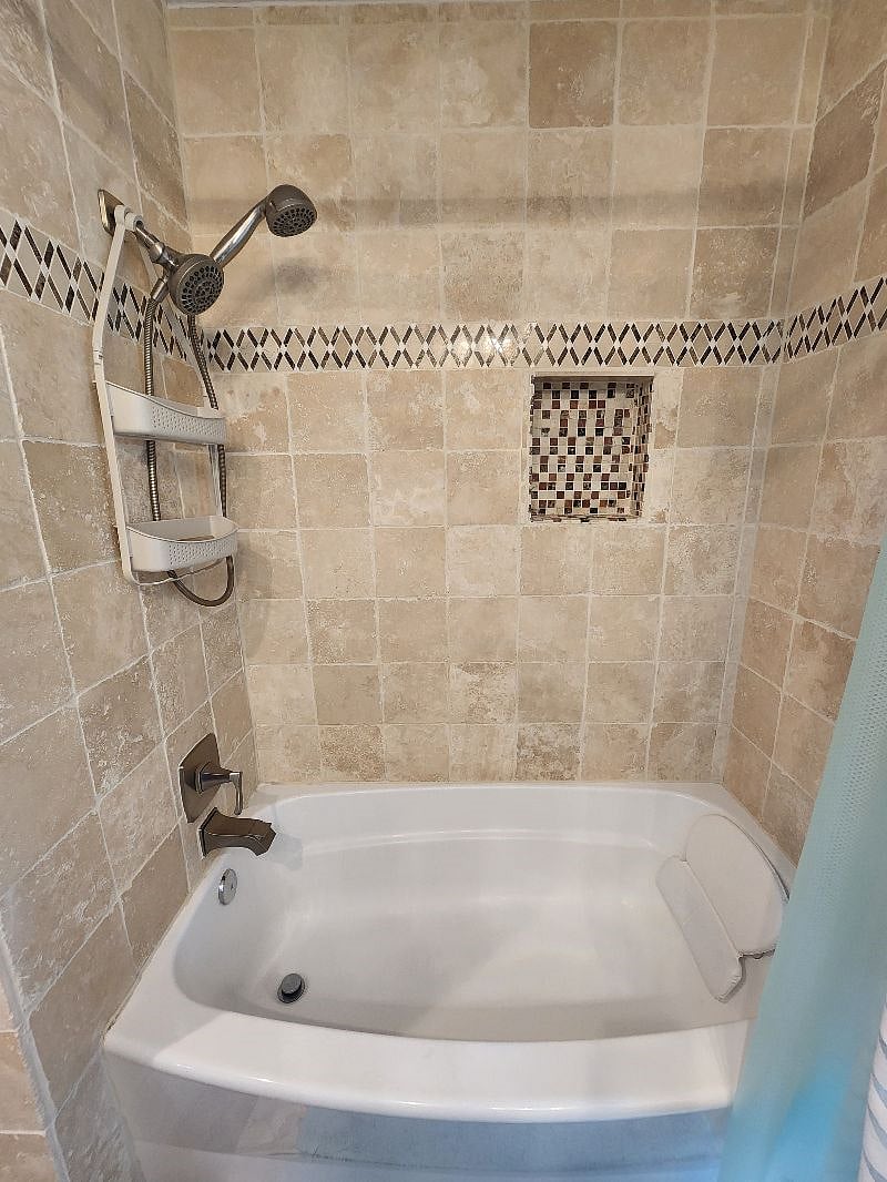 Large soaking tub.