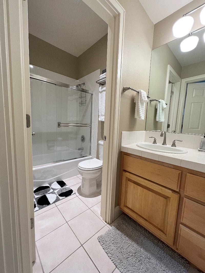 Furnished Finder property 381823_1 photo 8