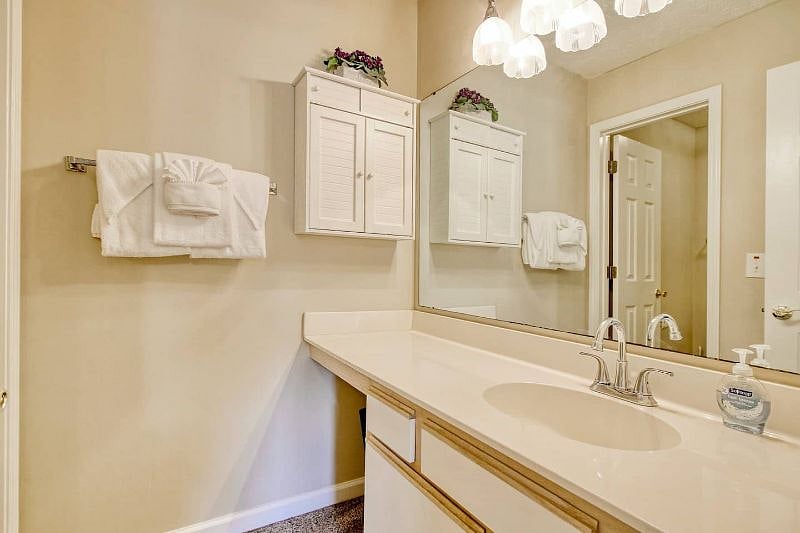 Furnished Finder property 381826_1 photo 14