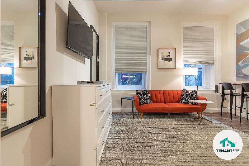 Furnished Finder property 381859_1 photo 17