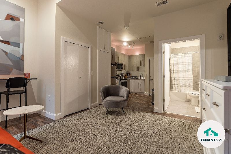 Furnished Finder property 381859_1 photo 22