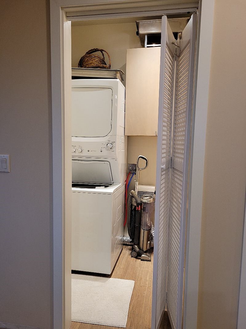 Furnished Finder property 381869_1 photo 16