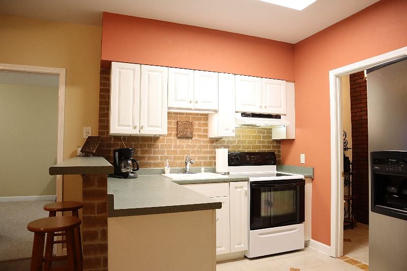 Furnished Finder property 381872_1 photo 6