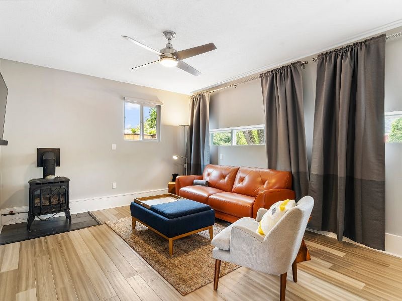 Furnished Finder property 381931_1 photo 3