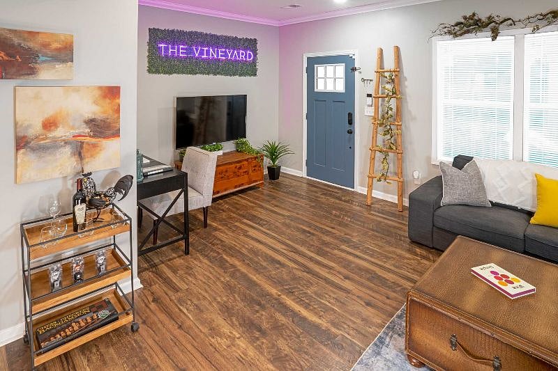 Furnished Finder property 381988_1 photo 7