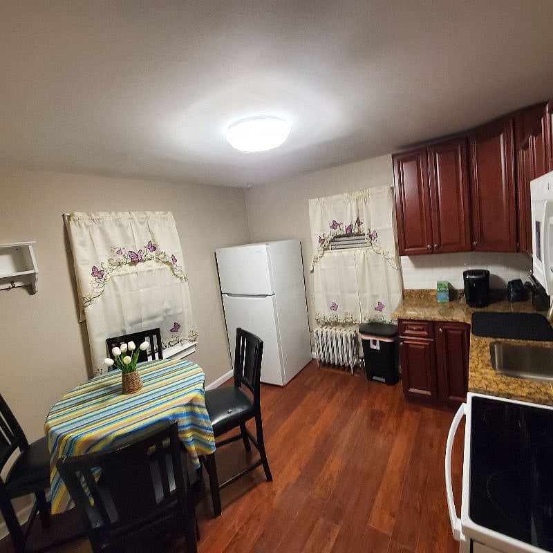 Furnished Finder property 382036_1 photo 16