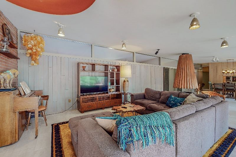 Furnished Finder property 382053_1 photo 13
