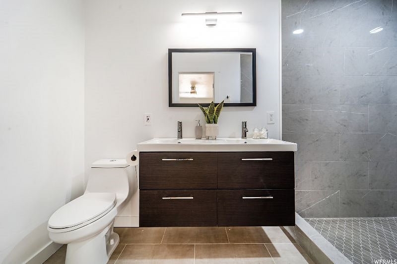 Furnished Finder property 382060_1 photo 12